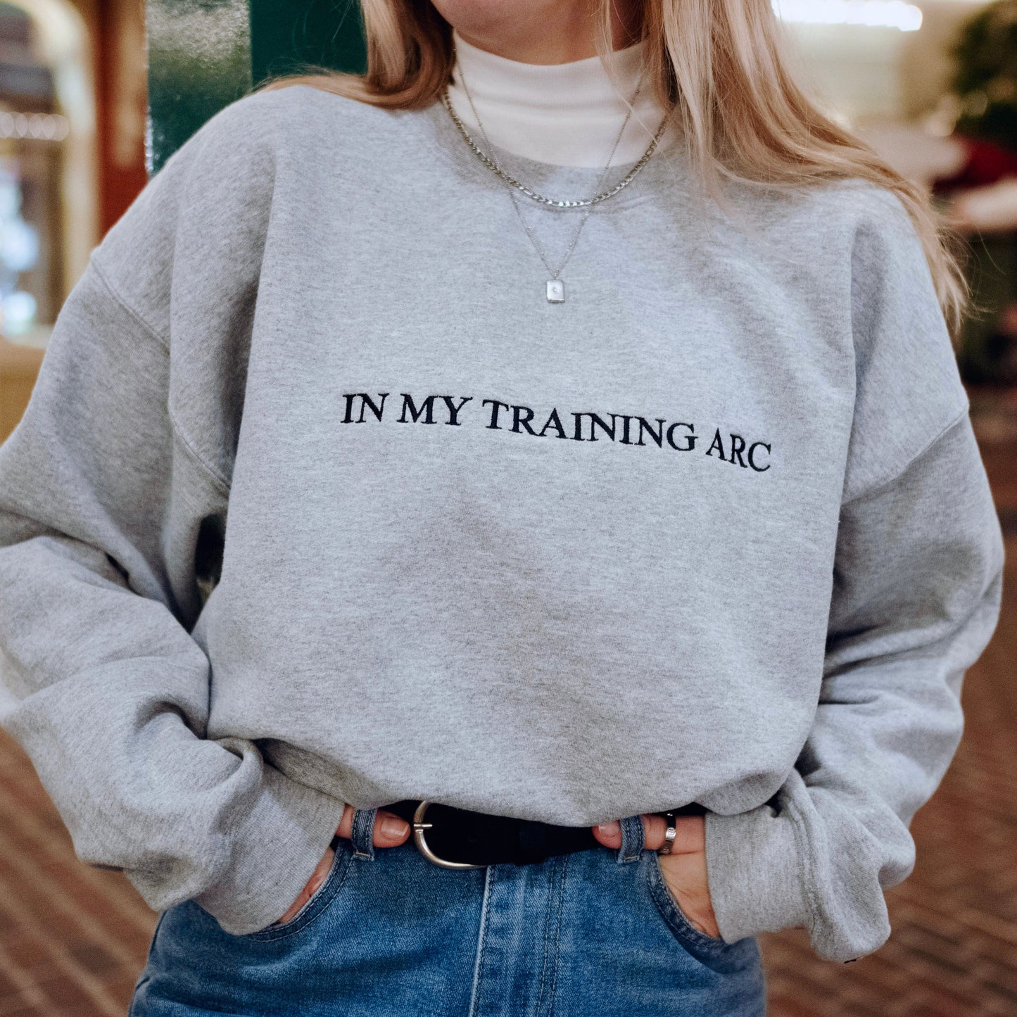 Training Arc Embroidered Sweatshirt